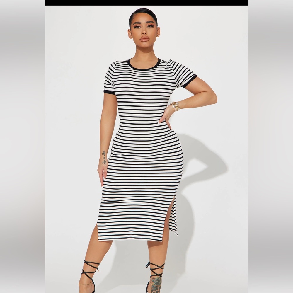 Fashion nova  stripped dress